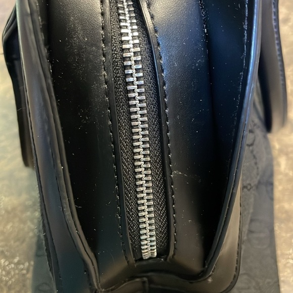 Adrienne Vittadini Hand bag/ Purse Black Signature Fabric - Picture 8 of 13